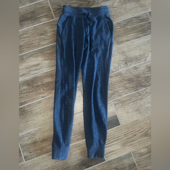 Lululemon Ready to Rulu blue jogger pants - Picture 1 of 4